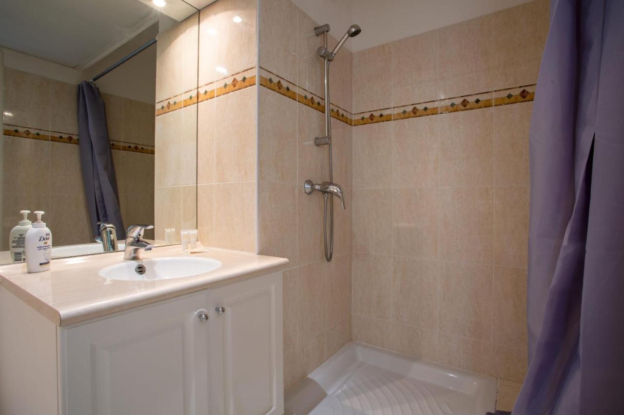 ניס Apartment With Sea View With Two Bedrooms מראה חיצוני תמונה